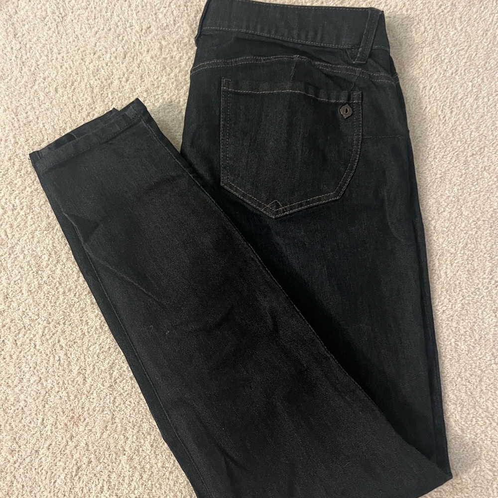 Black pants | skinny | jeans